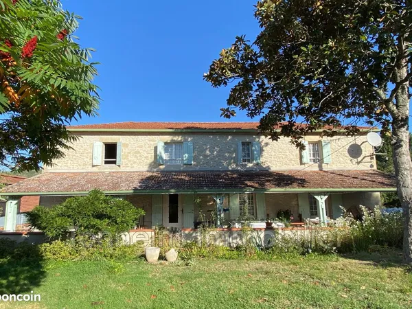 Maison 3 pièces 186 m² 