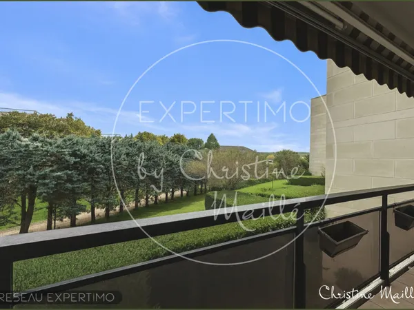 VERSAILLES Montreuil - Appartement 3 pièces 73.61 m2 avec Ba 