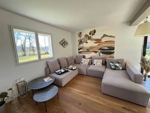 Maison 6 pièces 200 m² 
