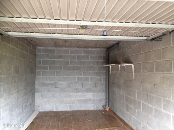 Box plus parking 