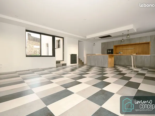 Maison 9 pièces 193 m² 