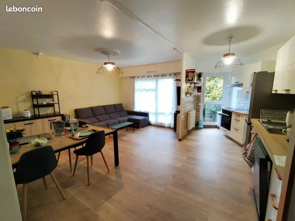Appartement 4 pièces 82 m² 