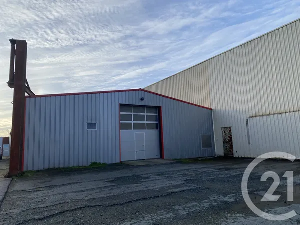 Local commercial 644 m² 