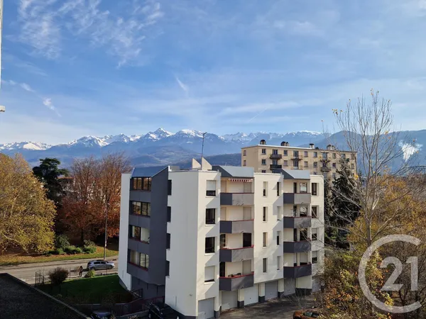 Appartement 4 pièces 69 m² 