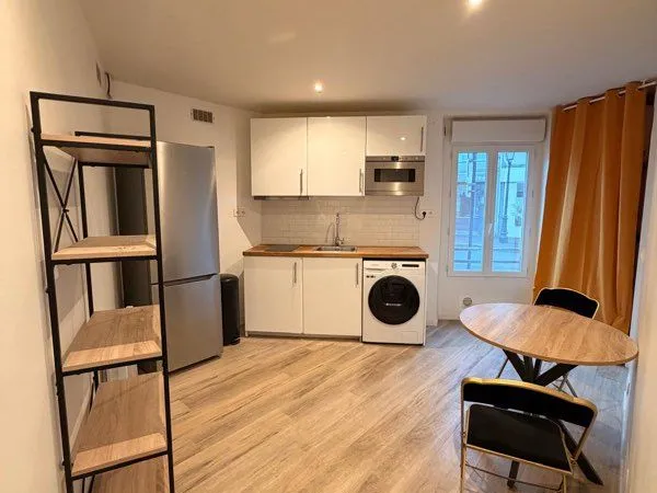T2 meublé refait à neuf - 29 m² - Palaiseau (300 m de la gare) 