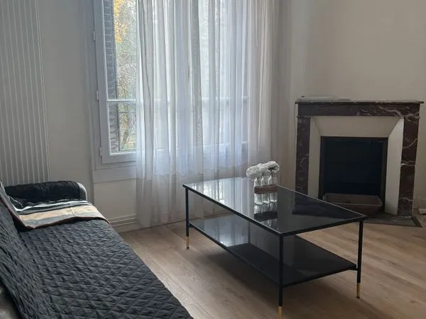 Maison meublée T4 à louer avec jardin 
