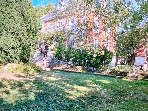 Maison 7 pièces 250 m² 