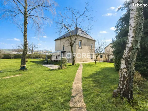 Maison 8 pièces 127 m² 