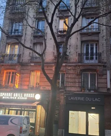Apparemment 