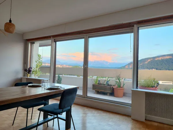 Appartement 5 pièces 102 m² 