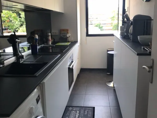 Appartement T3 avec parking couvert 