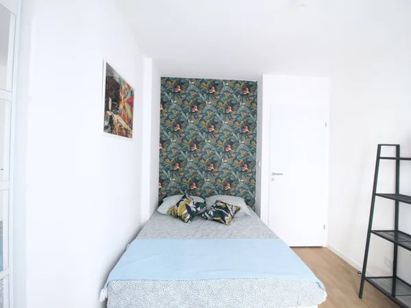 Chambre agréable et calme – 12m²