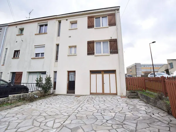 Maison 4 pièces 84 m² 