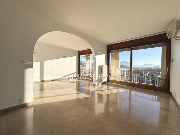 APPARTEMENT 4P+C 