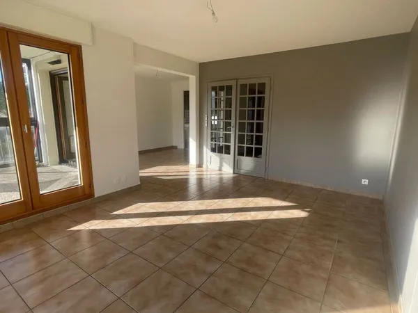 Appartement 4 pièces 81 m² 
