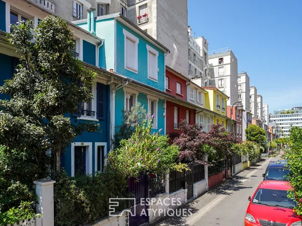 Maison de caractère au sein de la cite Jouffroy Renault 