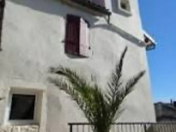 Vends Maison de caractère - 7 chambres, 400m², Pradines (46) 