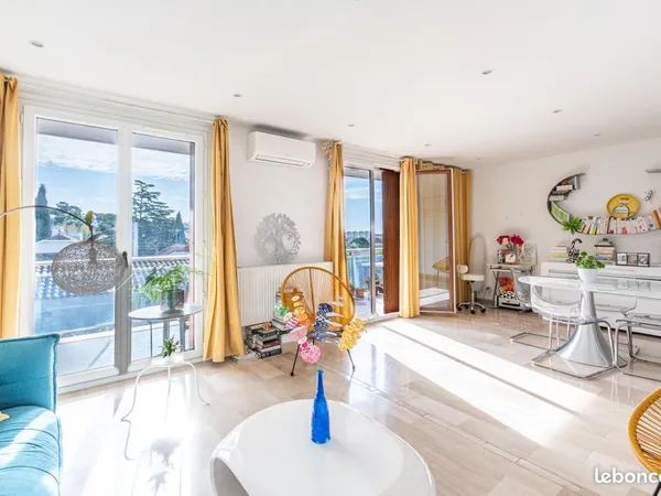Grand T3/T4-Terrasse avec vue-secteur Ortolan 
