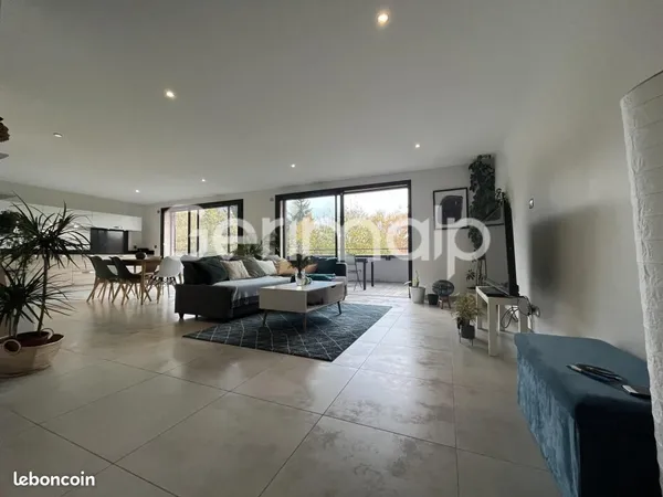 Appartement 5 pièces 123 m² 
