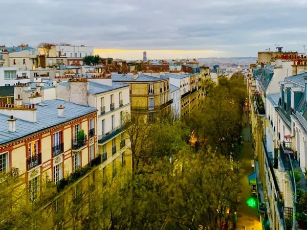 Studette meublée - Montmartre - pour séjour de quelques mois 