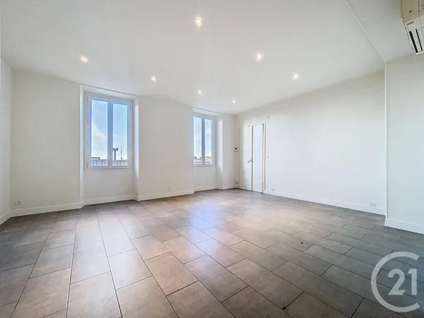 Appartement 6 pièces 155 m² 