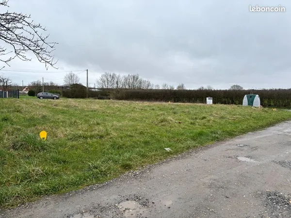 Terrain 581 m² Druye 