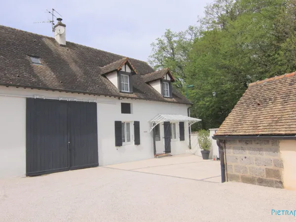 Sevrey Corps De Ferme 278M2 Sans Vis A Vis 