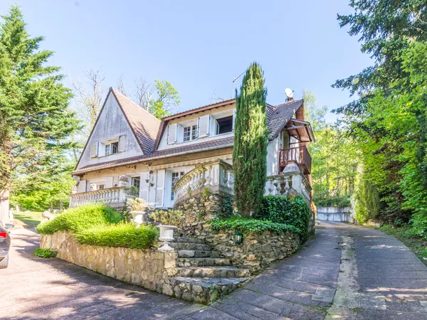 Vends maison 7 pièces à Jouy-en-Josas 