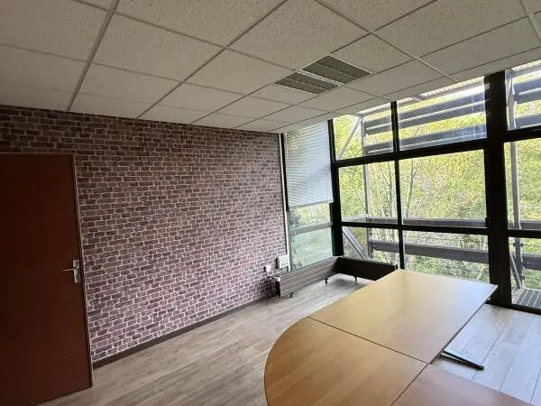Bureaux 18 m² 