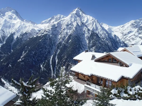 Chalet - Les Deux Alpes - 10 pièces - 388m² 