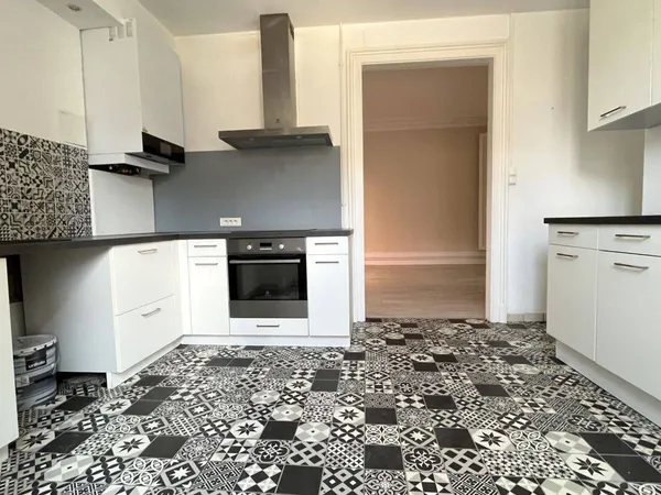Appartement 4 pièces 114 m² 