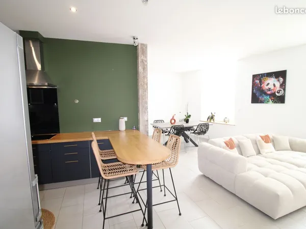 Appartement F3+place de parking 