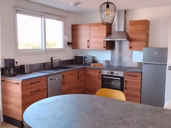 Appt meuble t4 en location temporaire 