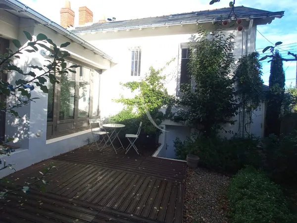 Maison de charme en impasse privée. Zola - Parc de Procé. 