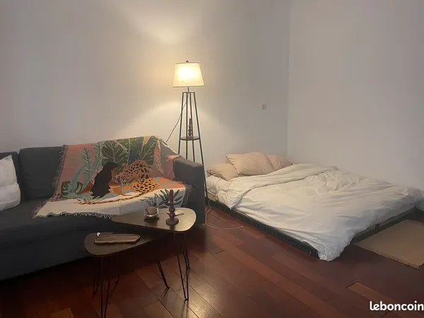 Appartement meublé 32m² Paris 11e pour moyen terme 