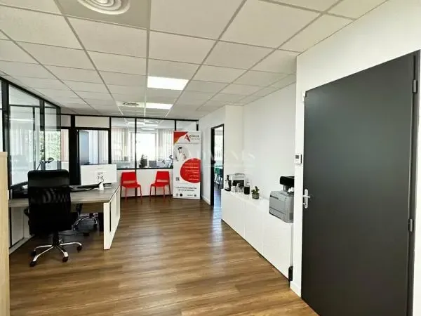 BUREAU A LOUER 