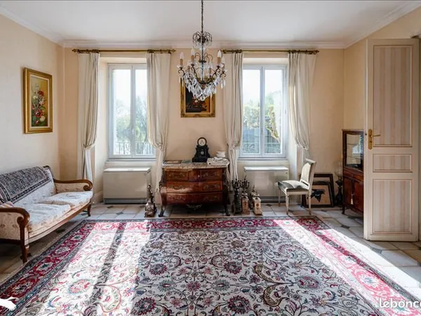 Maison de ville 7 pièces 193 m² 