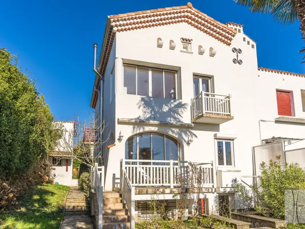 SAINT-JEAN-DE-LUZ CENTRE - MAISON DE CARACTERE 