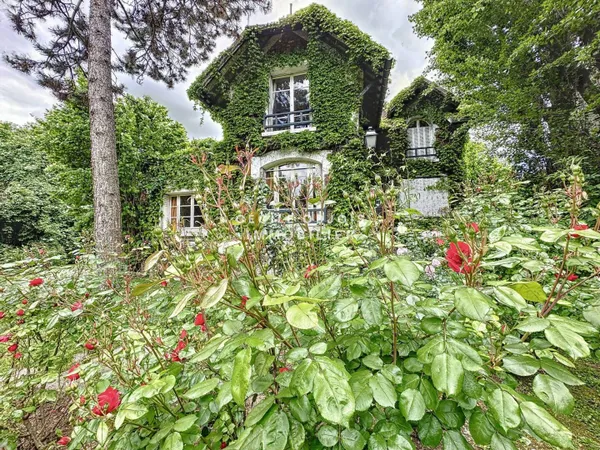 Maison 6 pièces 141 m² 