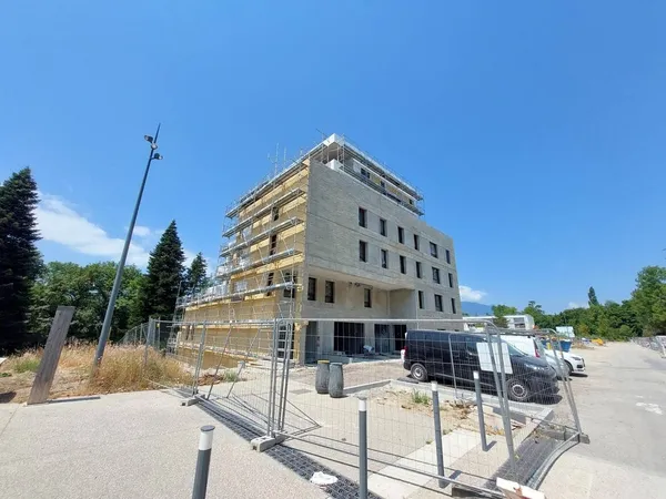 Appartement 3 pièces 74 m² 