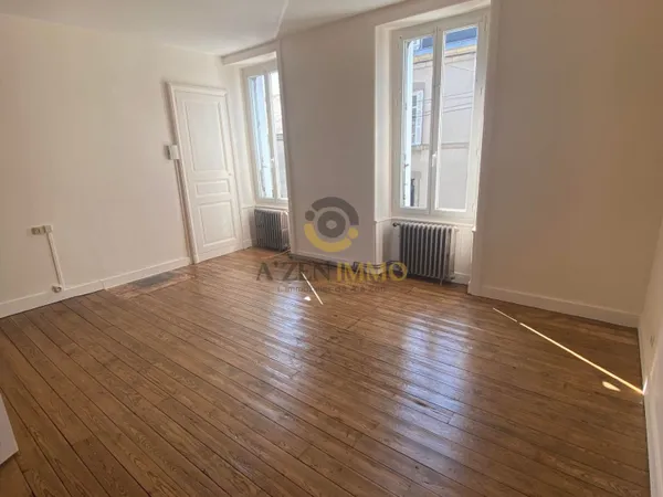 Maison de ville 1 chambre Bressuire 