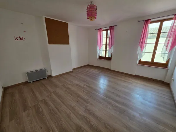 Maison 5 pièces 180 m² 
