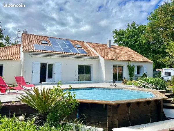 Maison 8 pièces 212 m² 