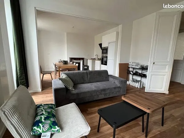 Location appartement au centre de Bruyeres 