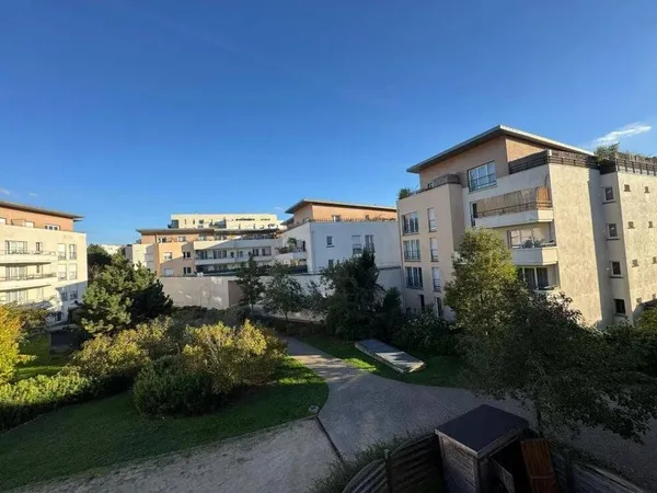 Appartement 3 pièces 69 m² 