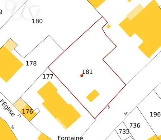 Terrain 830 m² 
