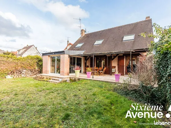 Maison 6 pièces 163 m² 
