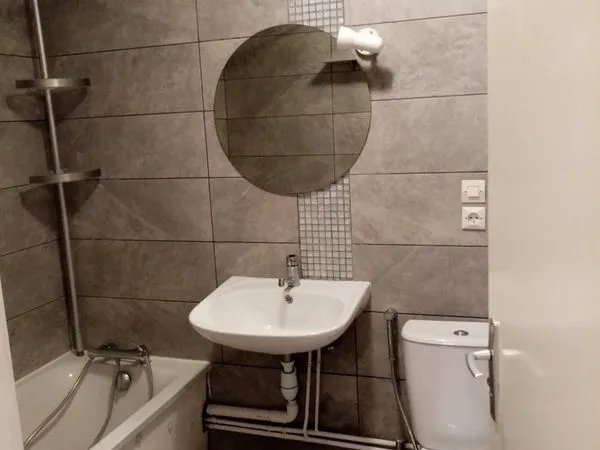 Studio 31 M2 meublé chevry 