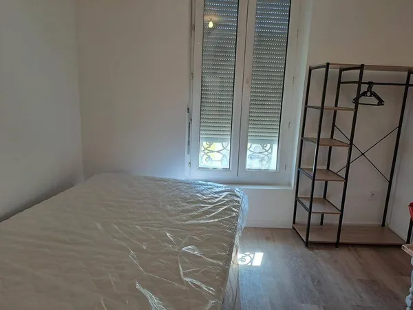 Studio 1 pièce 18 m² 