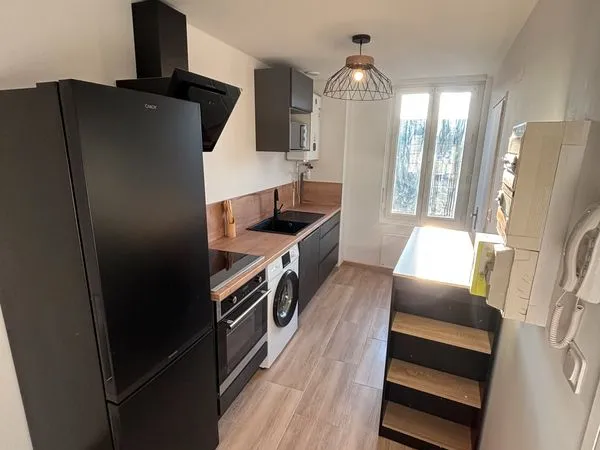 Appartement neuf - centre ville Laval 